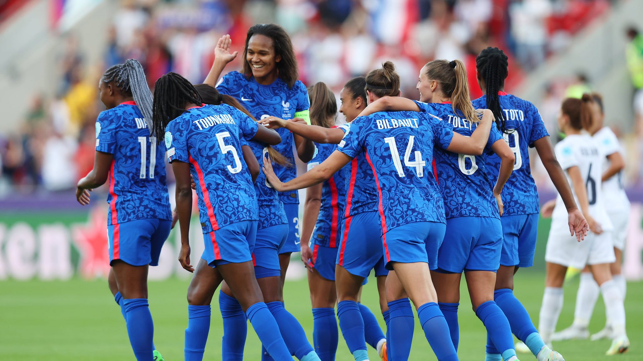 ايجي جوول || منتخب فرنسا ينفرد بالصدارة ويتأهل لربع النهائى ضمن بطولة أمم  أوروبا لكرة القدم سيدات
